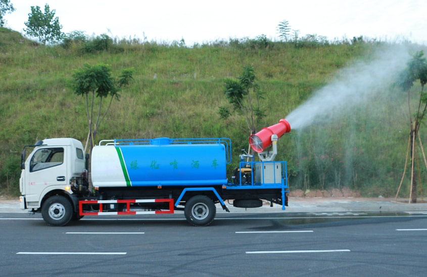 電動(dòng)垃圾車(chē)（裝桶電動(dòng)保潔車(chē)）高炮功能演示